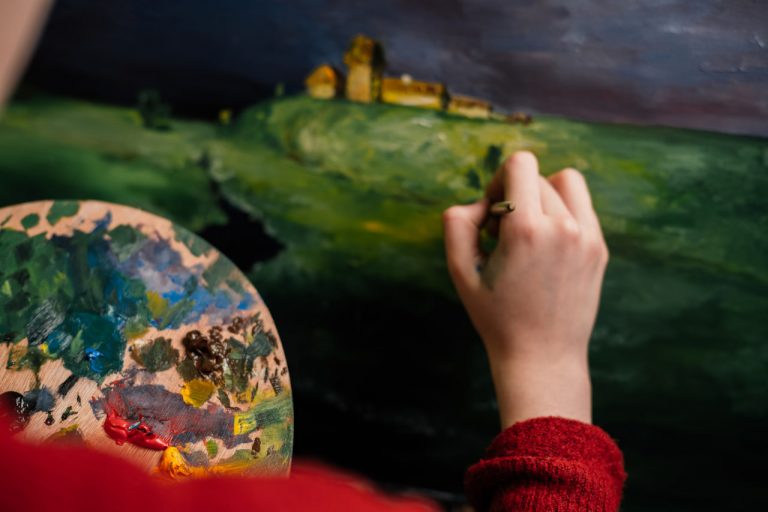 Essential Techniques for Capturing Natural Light in Landscape Painting